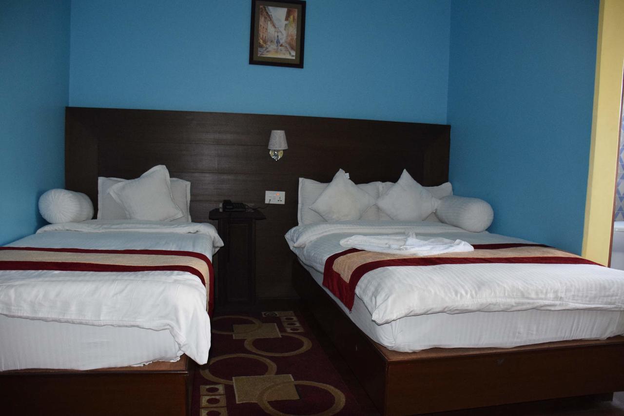 Hotel Rosemary Homes Pokhara Exterior foto